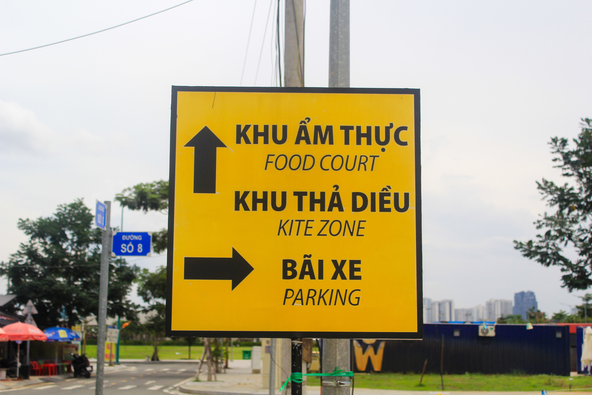Khu đô thị có bãi đỗ xe rộng bằng công viên Đầm Sen, quảng trường chứa được 40.000 người - Ảnh 8