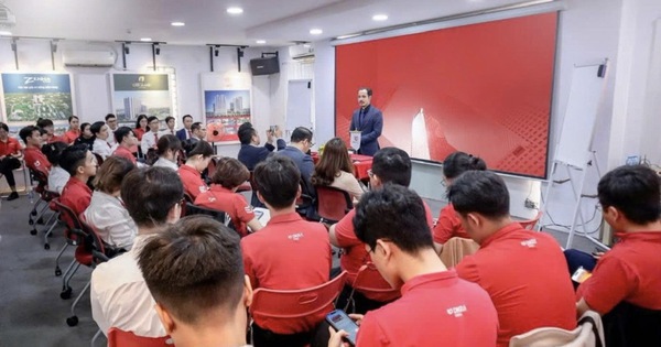 "Hãy thôi làm nghề môi giới BĐS theo kiểu tạm bợ, chộp giật hay sống bằng may rủi thị trường"