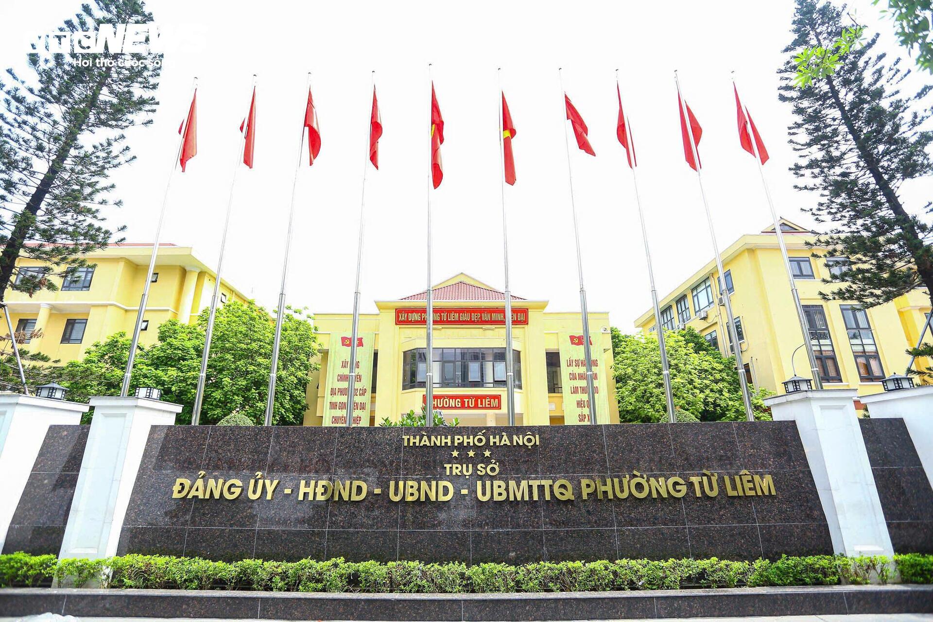 Cận cảnh trụ sở các phường mới của Hà Nội sau sắp xếp - Ảnh 2