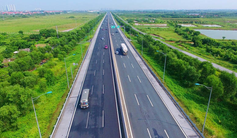 Bộ Tài chính kiến nghị làm rõ lựa chọn nhà thầu cao tốc TPHCM - Chơn Thành - Ảnh 1