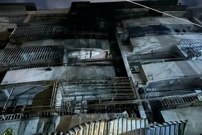 Phó Thủ tướng yêu cầu khẩn trương điều tra nguyên nhân vụ cháy khiến 8 người chết tại TPHCM - Ảnh 1