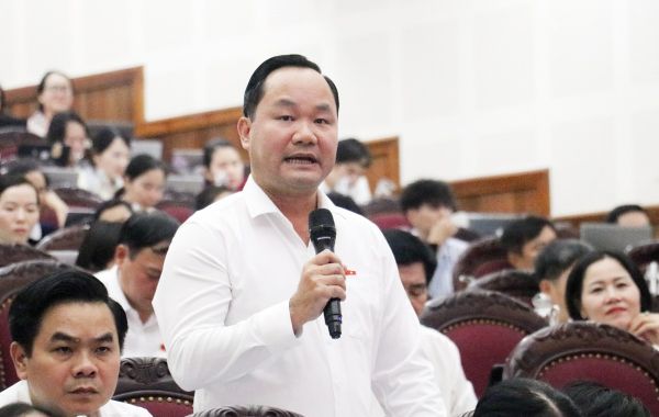 Giám đốc Sở Nông nghiệp và Môi trường Nghệ An giải trình về bảng giá đất mới - Ảnh 2