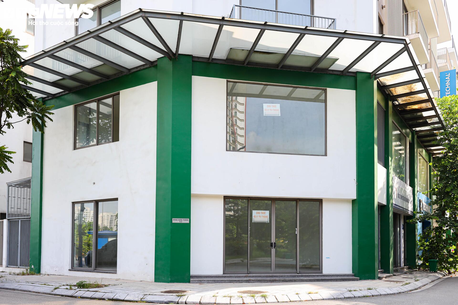 Shophouse giá chục tỷ đóng cửa im ỉm, hóa 'phố không người' trên đất vàng Hà Nội - Ảnh 16