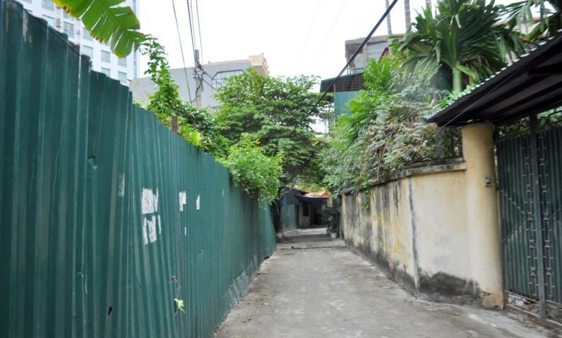 Vì sao 58 hộ dân trong KĐT mới Cổ Nhuế 'mắc kẹt' không sổ đỏ, không được xây dựng? - Ảnh 1