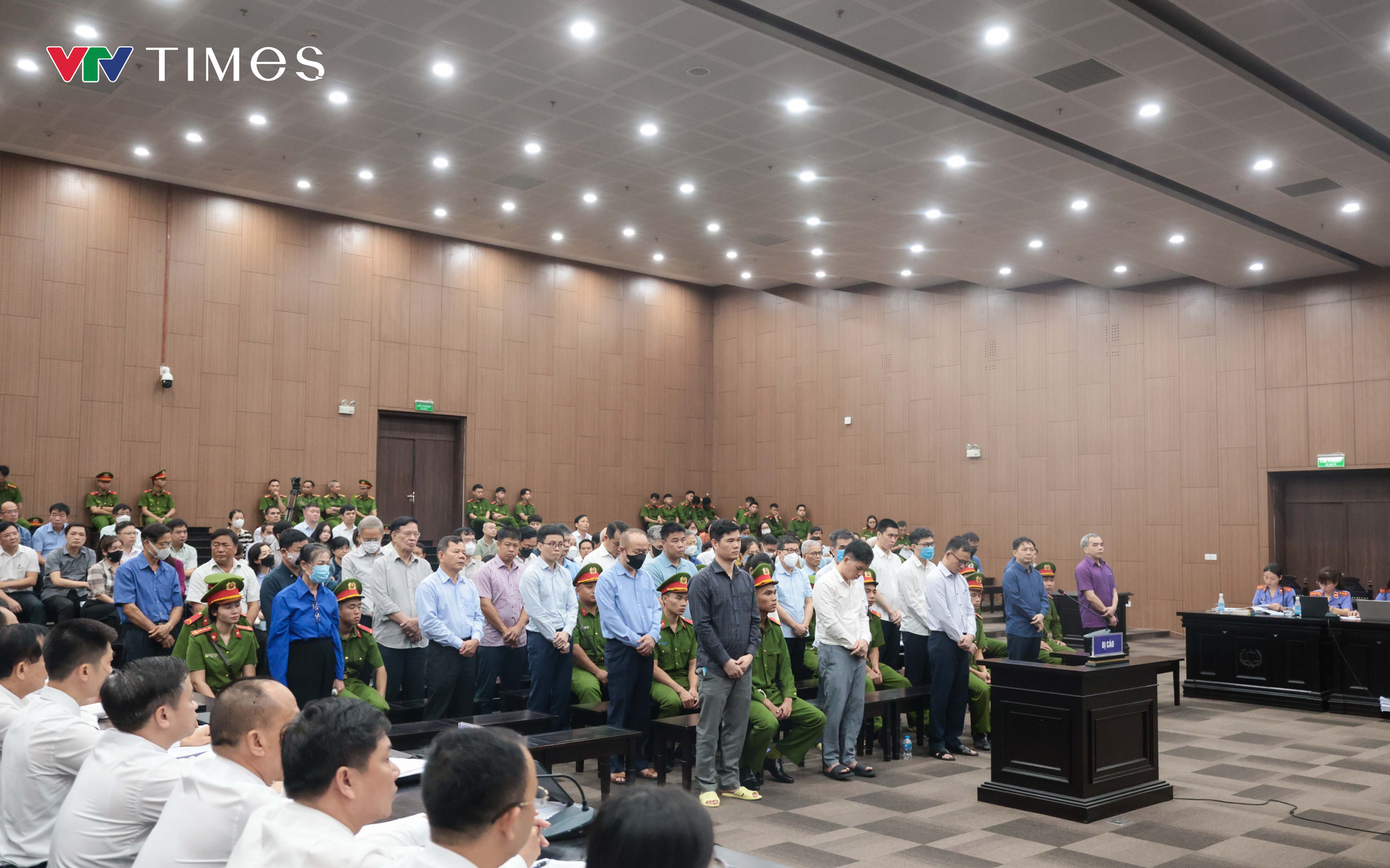 Chủ tịch Phúc Sơn khắc phục hậu quả thêm hơn 700 tỷ đồng trước ngày toà tuyên án sơ thẩm - Ảnh 1
