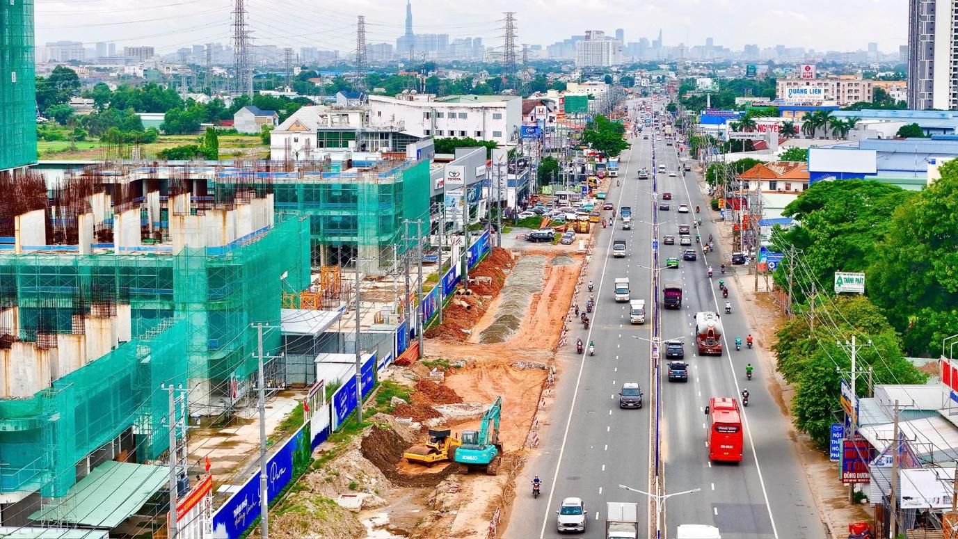 Bám trục hạ tầng để đầu tư bất động sản, nhà đầu tư có nên 'đổ vốn' - Ảnh 1