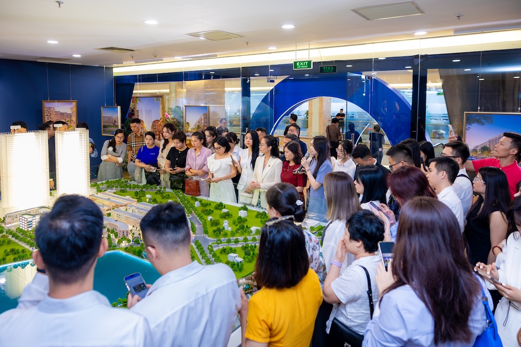 Vinhomes và Vincom Retail hợp tác kiến tạo khu phố thương mại đắt giá bậc nhất Hà Nội - Ảnh 2