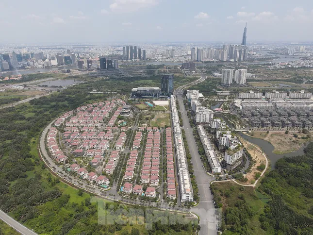 Kiến nghị tăng chiều cao và miễn giấy phép xây dựng đối với nhà ở riêng lẻ - Ảnh 1