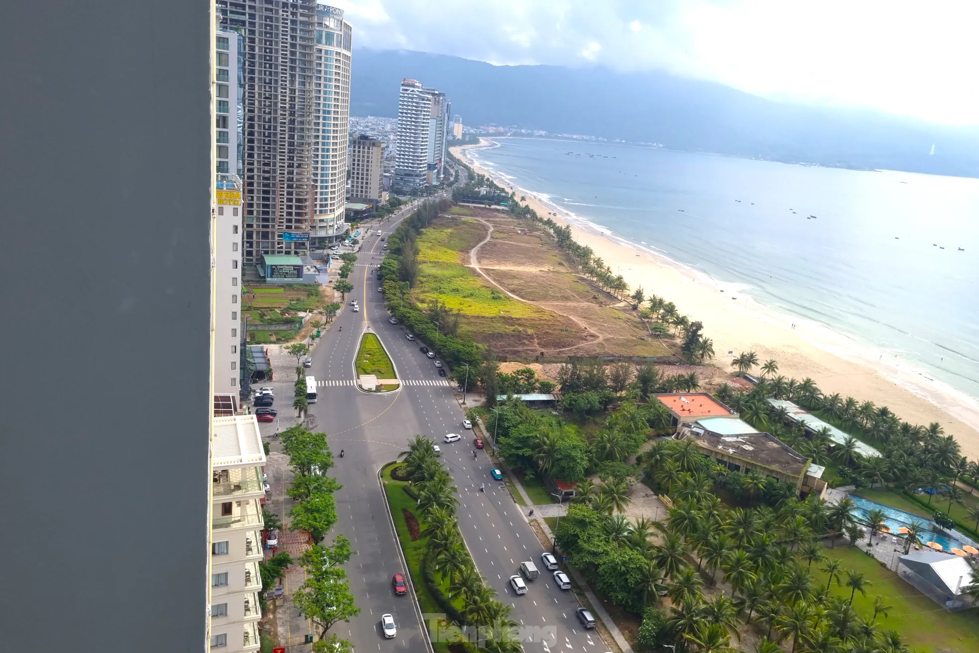 Ngắm những tuyến đường có giá đất "bỏng tay" ở Đà Nẵng - Ảnh 2