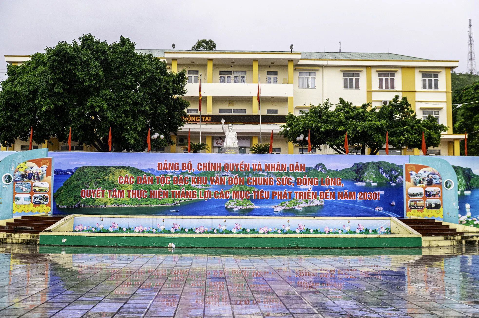 Đặc khu Vân Đồn nhìn từ trên cao - Ảnh 8