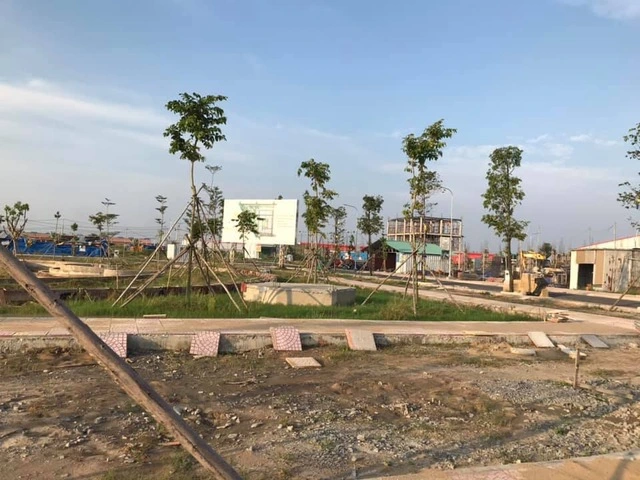 Đất nền sốt nóng cục bộ tại một số địa phương - Ảnh 2