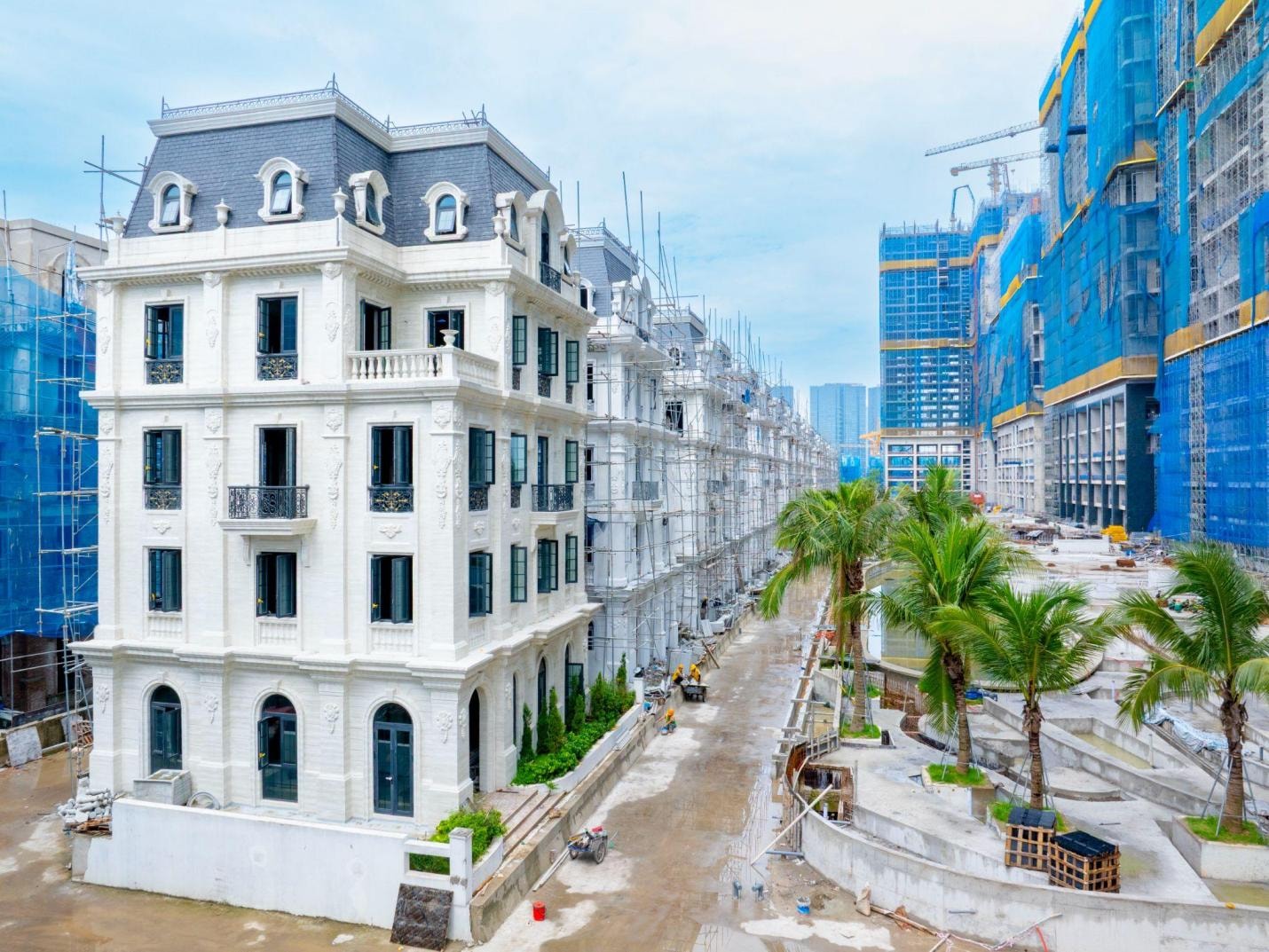 Toàn cảnh tiến độ ba dự án trọng điểm dòng thấp tầng Noble Palace của Sunshine Group tại Hà Nội - Ảnh 1