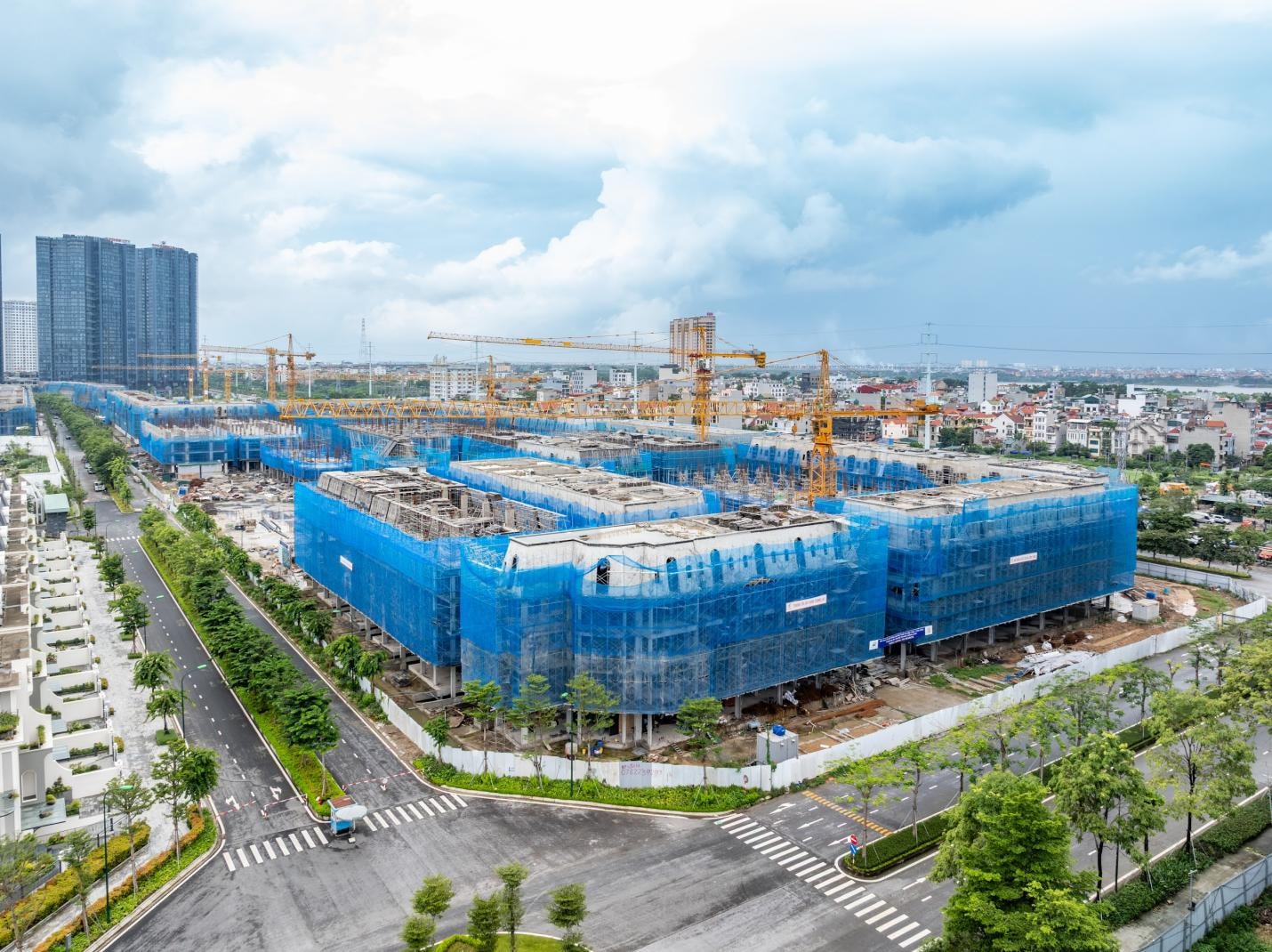 Toàn cảnh tiến độ ba dự án trọng điểm dòng thấp tầng Noble Palace của Sunshine Group tại Hà Nội - Ảnh 3