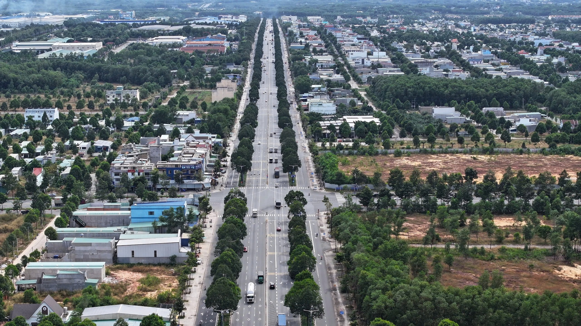 Quyết xong mặt bằng 2 siêu dự án trước 30-9 - Ảnh 2