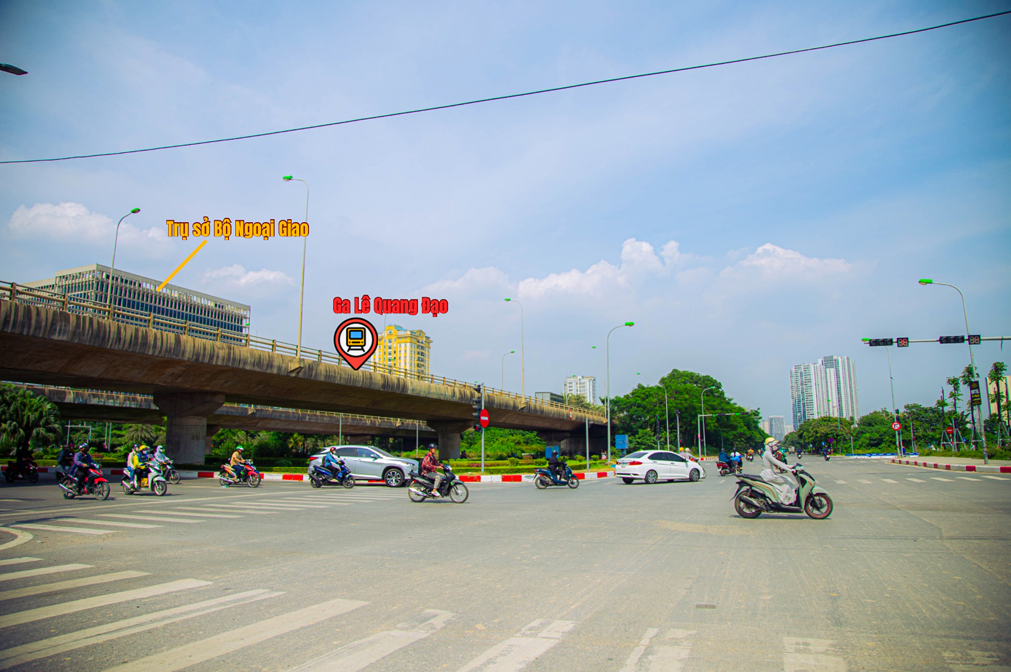Điểm danh vị trí ga tuyến metro Văn Cao - Hoà Lạc: Đại đô thị của Vinhomes, toà nhà cao thứ 2 Hà Nội đón tin vui - Ảnh 9
