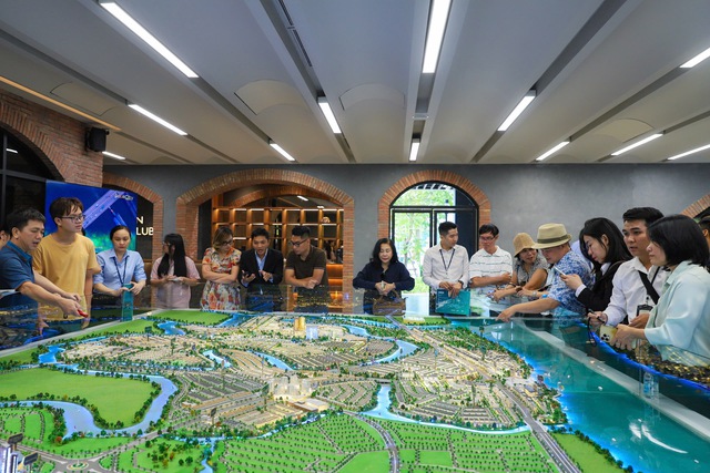 Aqua City tăng tốc phát triển sau loạt thông tin tích cực - Ảnh 2