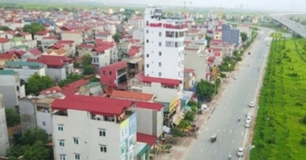 Giá nhà đất thổ cư nội đô chạm 250 triệu đồng/m²