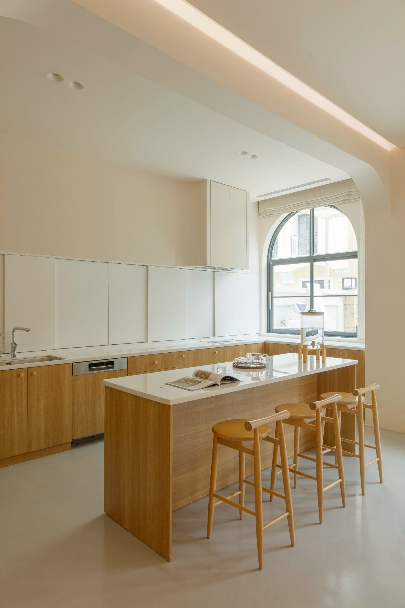 Không gian ấm cúng của biệt thự 480m2 ở Hà Nội - Ảnh 3