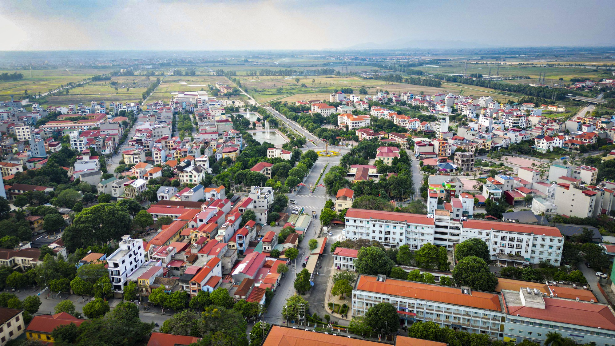 Một phường tại tỉnh Bắc Ninh chuẩn bị thu hồi đất của hơn 2.700 hộ dân để triển khai khu đô thị rộng gần 200 ha, trị giá hơn 11.000 tỷ đồng - Ảnh 1