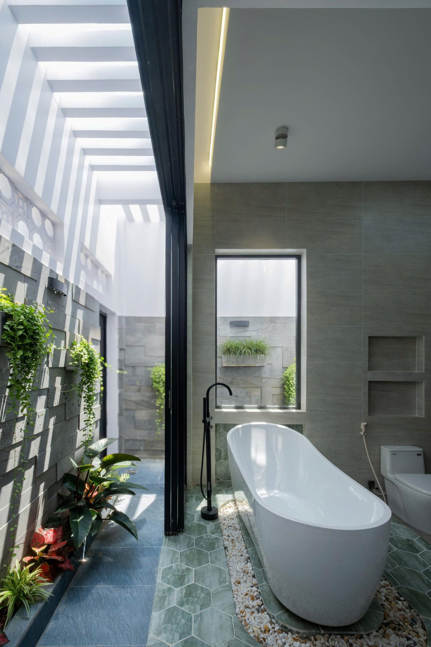 Quá trình 'biến đổi' không gian mới tiện nghi rộng 146m2 tại Phan Thiết - Ảnh 13