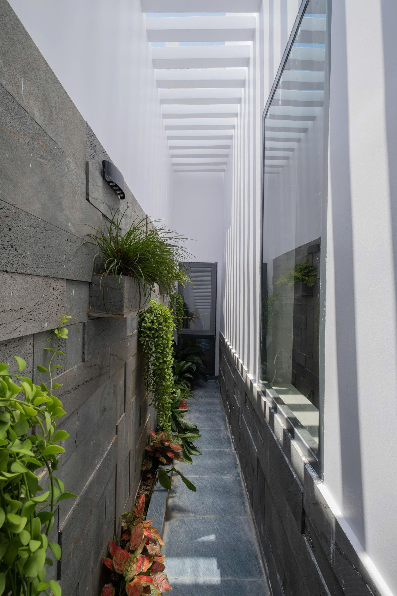 Quá trình 'biến đổi' không gian mới tiện nghi rộng 146m2 tại Phan Thiết - Ảnh 14
