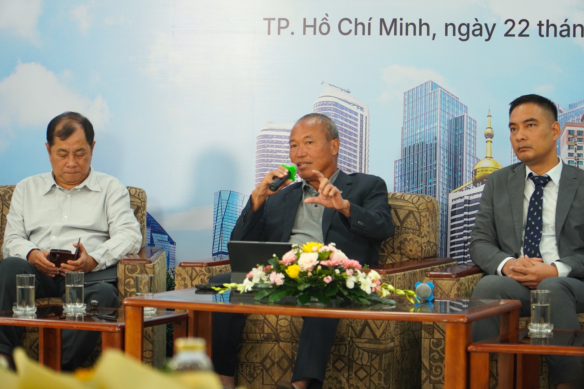Biết tiết kiệm, người trẻ có thể mua nhà - Ảnh 3