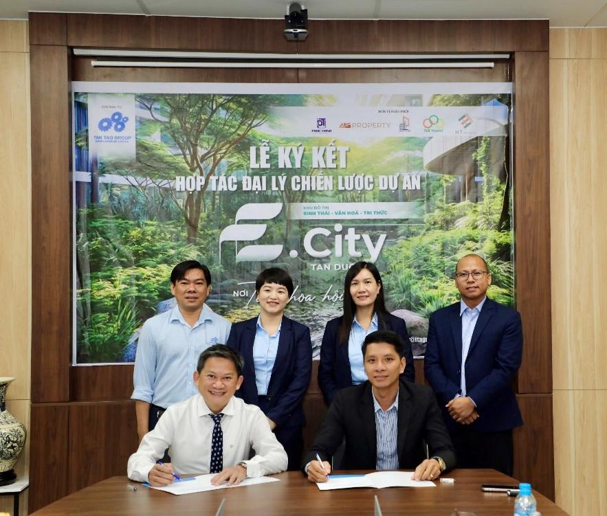Lễ ký kết chiến lược E.City Tân Đức – Bước tiến đô thị tương lai - Ảnh 1