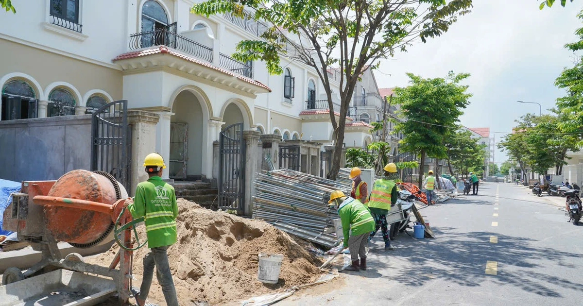 Giá cát tăng phi mã, doanh nghiệp xây dựng lao đao - Ảnh 1