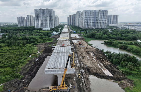 Vun bồi sức mạnh cho siêu đô thị: Trông chờ 3 tuyến vành đai - Ảnh 2