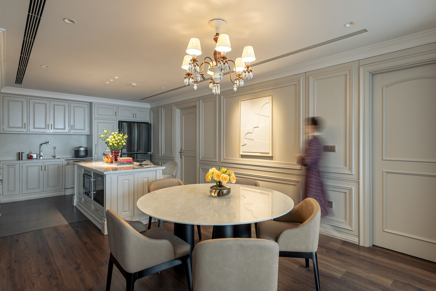 Quá trình biến đổi Penthouse từ phong cách Tân cổ điển sang hiện đại - Ảnh 9