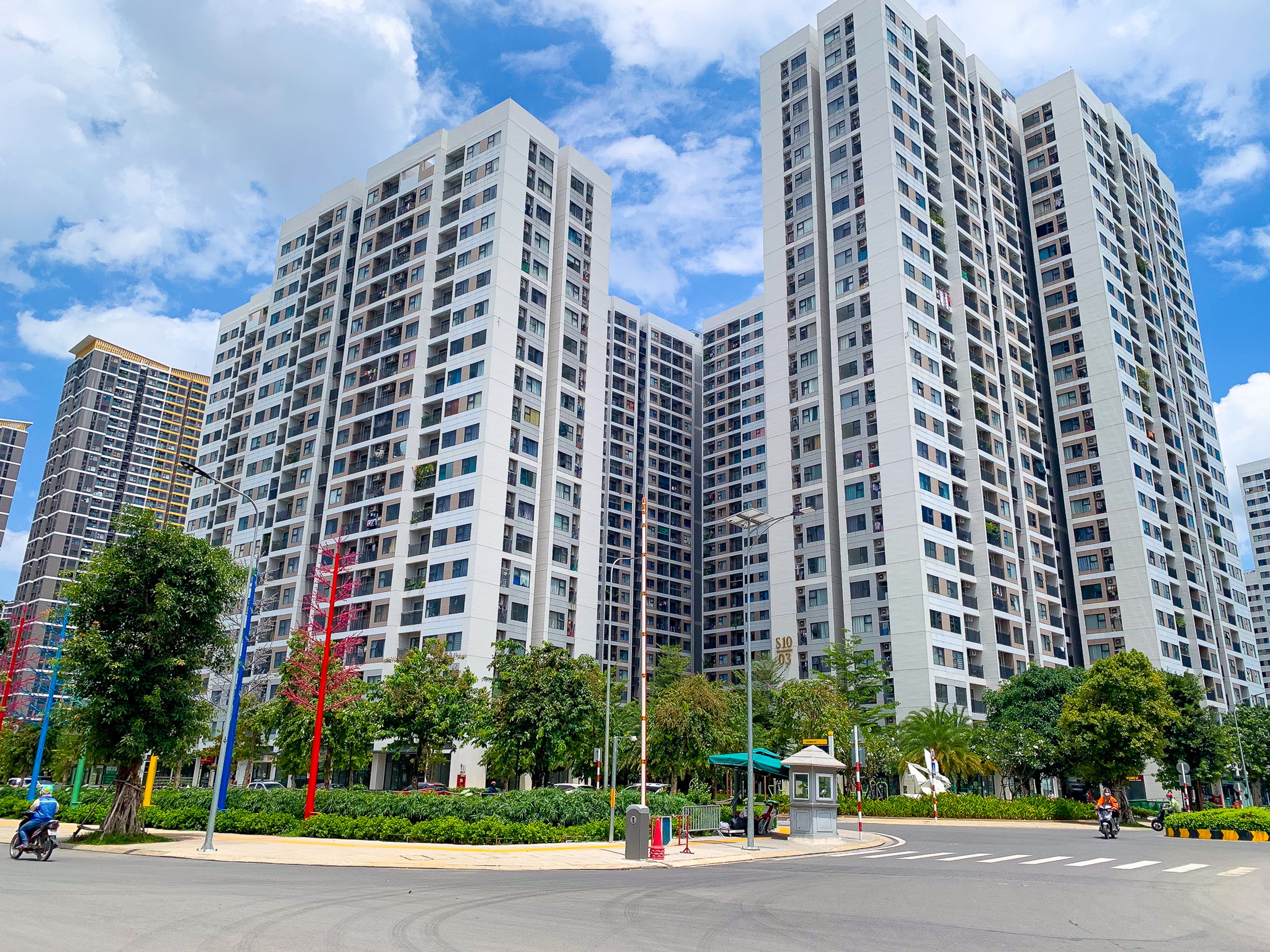 Khúc sông mỗi km “cõng” gần một tỷ USD bất động sản: Loạt ông lớn Vingroup, Sun Group, Novaland…quy tụ - Ảnh 8