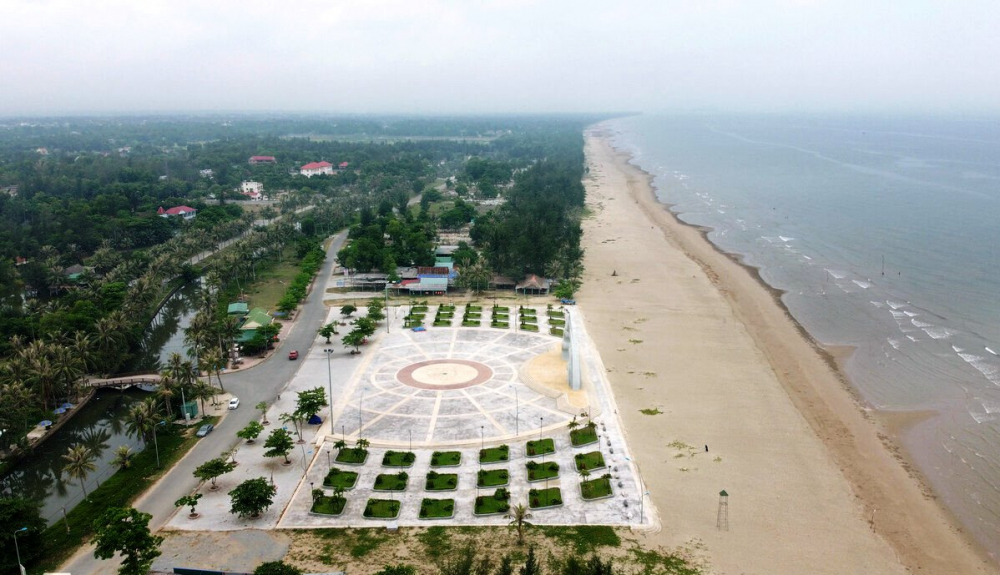 Siêu dự án ven biển Hà Tĩnh đón tin vui - Ảnh 1