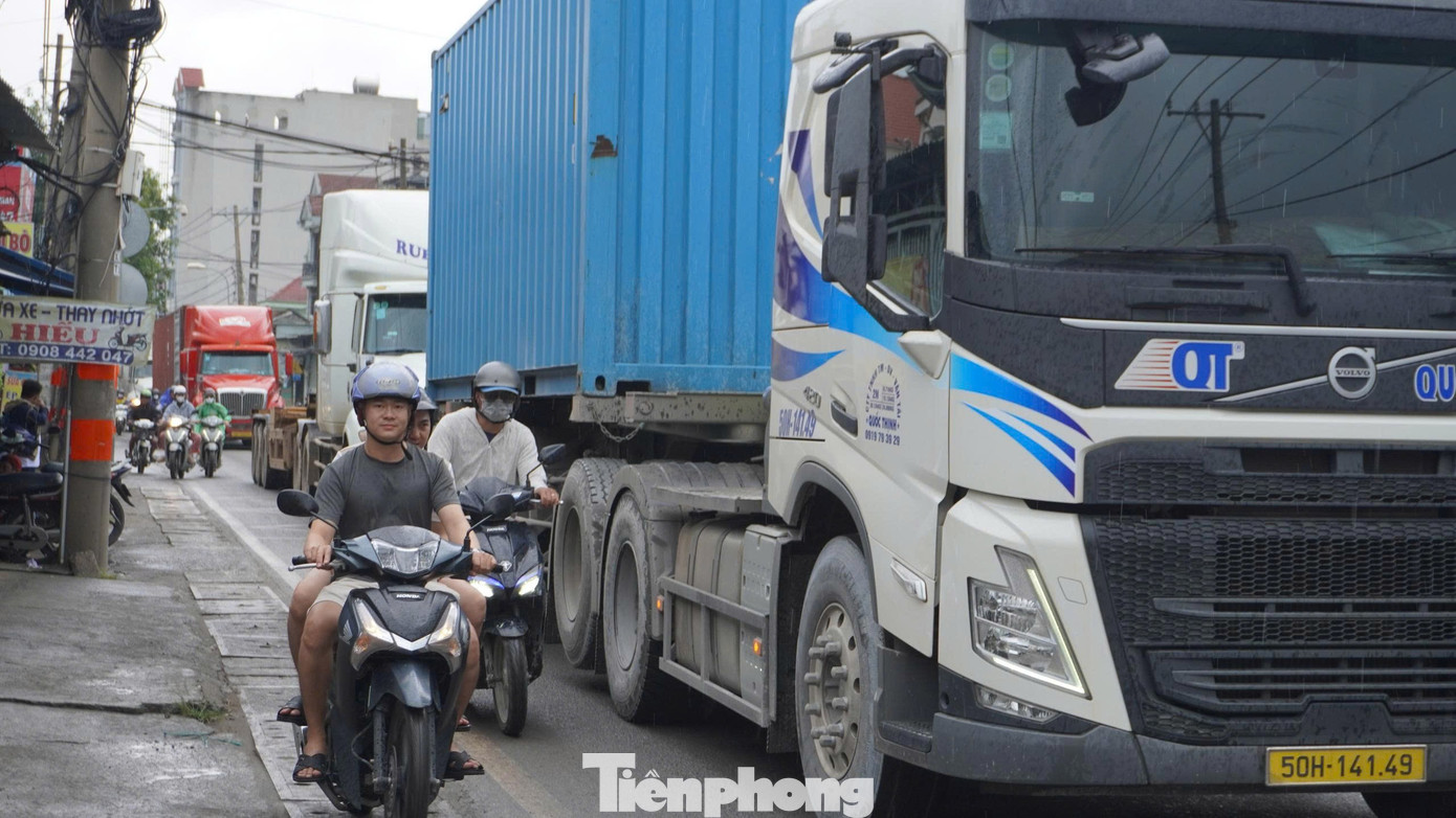 Cận cảnh đoạn đường 'tử thần' ở TPHCM sắp được mở rộng - Ảnh 3