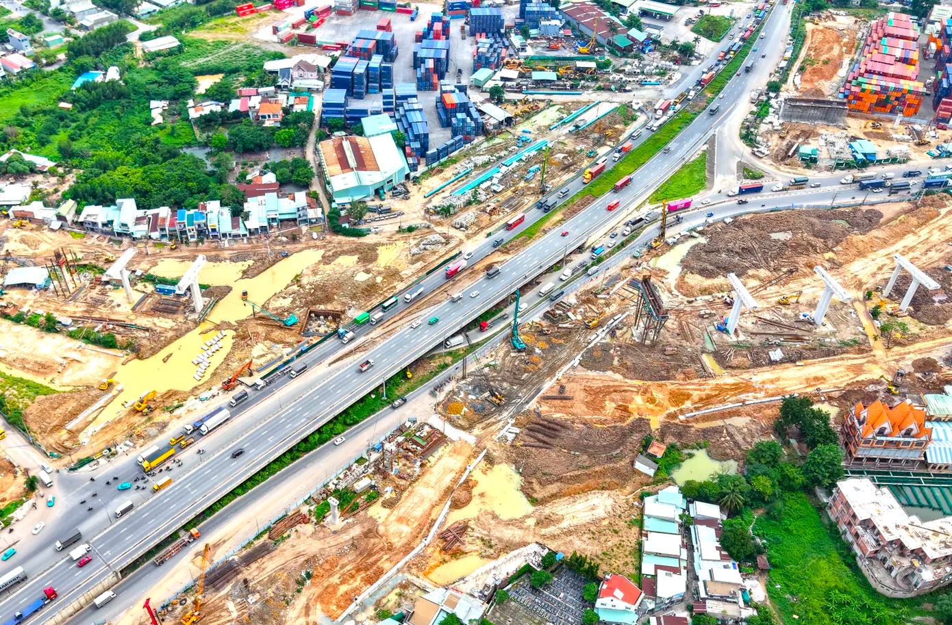 Chạy đua giải ngân, TPHCM 'thúc' tiến độ các dự án trọng điểm - Ảnh 3