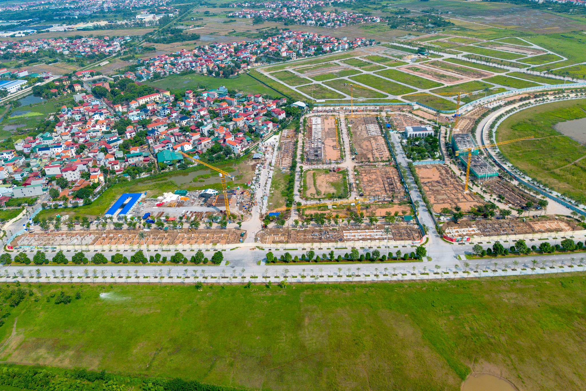 Toàn cảnh khu đô thị đầu tiên của Phú Mỹ Hưng ở miền bắc: Rộng 200 ha, sát vách Hà Nội, giá hàng chục tỷ đồng mỗi căn - Ảnh 1