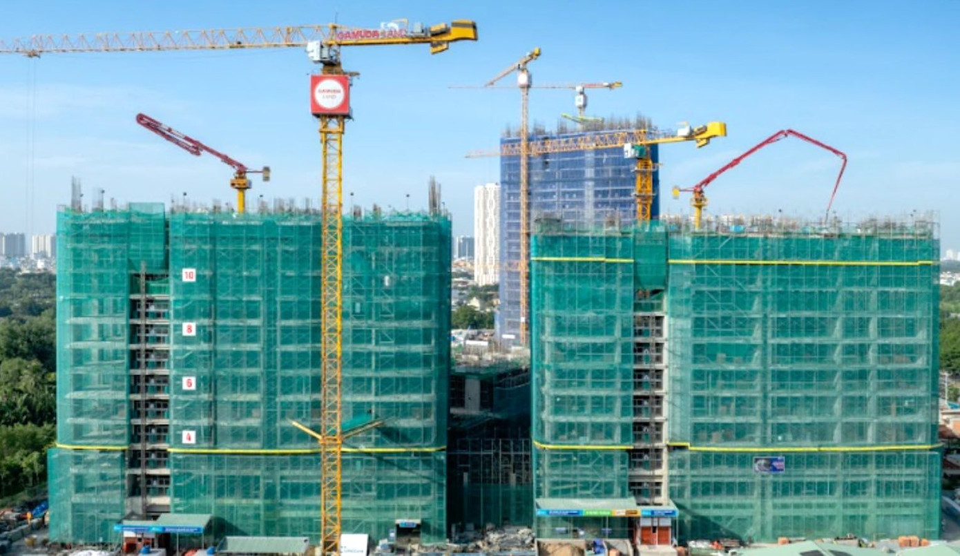 Ai mua, ai bán chung cư 100 triệu đồng/m2? - Ảnh 2