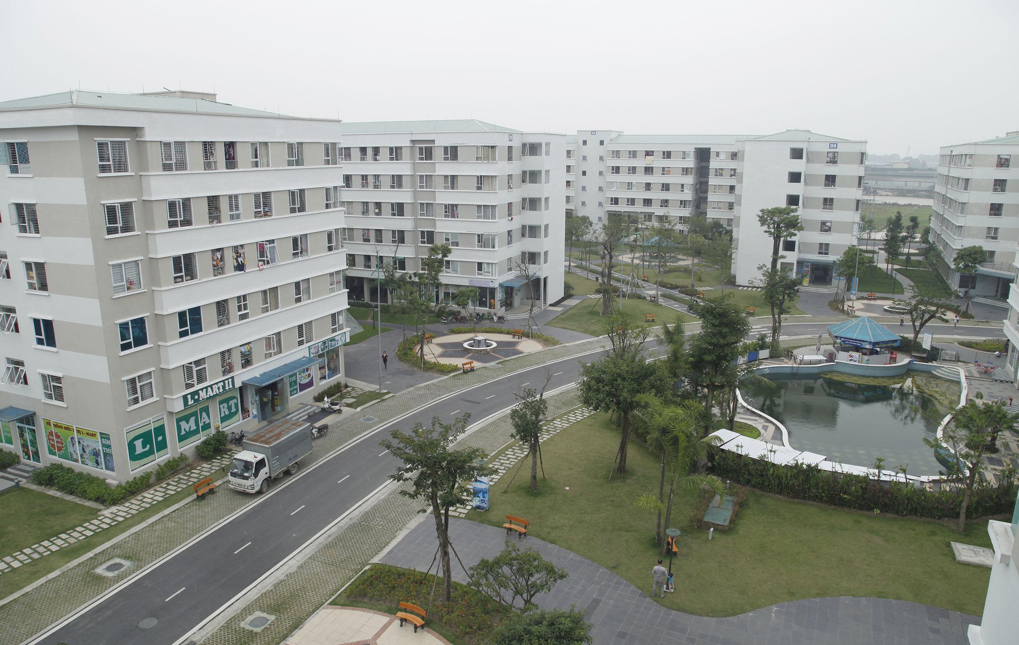 18 doanh nghiệp lớn như Vingroup, Sun Group, HUD, Nam Long… được Bộ Xây dựng "chọn mặt gửi vàng" để phát triển nhà ở xã hội - Ảnh 1
