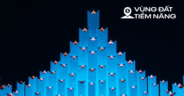 Cận cảnh tòa tháp có 143 trụ bê tông, trị giá 155 tỷ, là món quà của Sun Group: Thi công nhanh kỷ lục, vừa hoàn thành đã là điểm hot check in