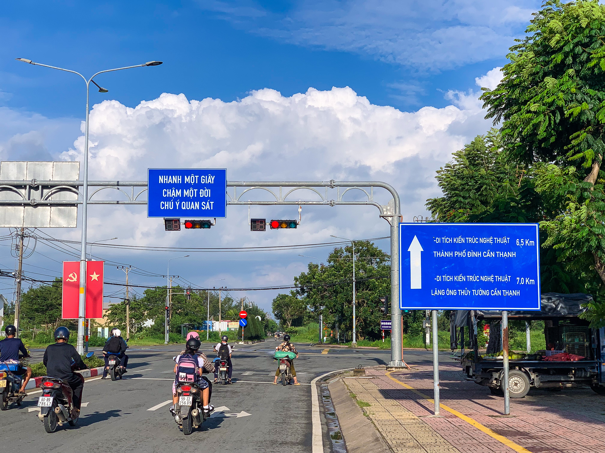 Toàn cảnh khu vực sẽ xây nhà hát có sức chứa lớn nhất Đông Nam Á, công viên dài 4 km, dự kiến đón 6 triệu lượt khách/năm - Ảnh 6
