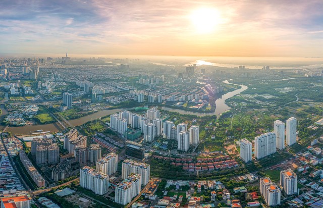 Ngân hàng đồng loạt rao bán bất động sản: Lô đất gần 4.000 m2 tại TP.HCM gây chú ý với phương thức “có sao bán vậy” - Ảnh 1