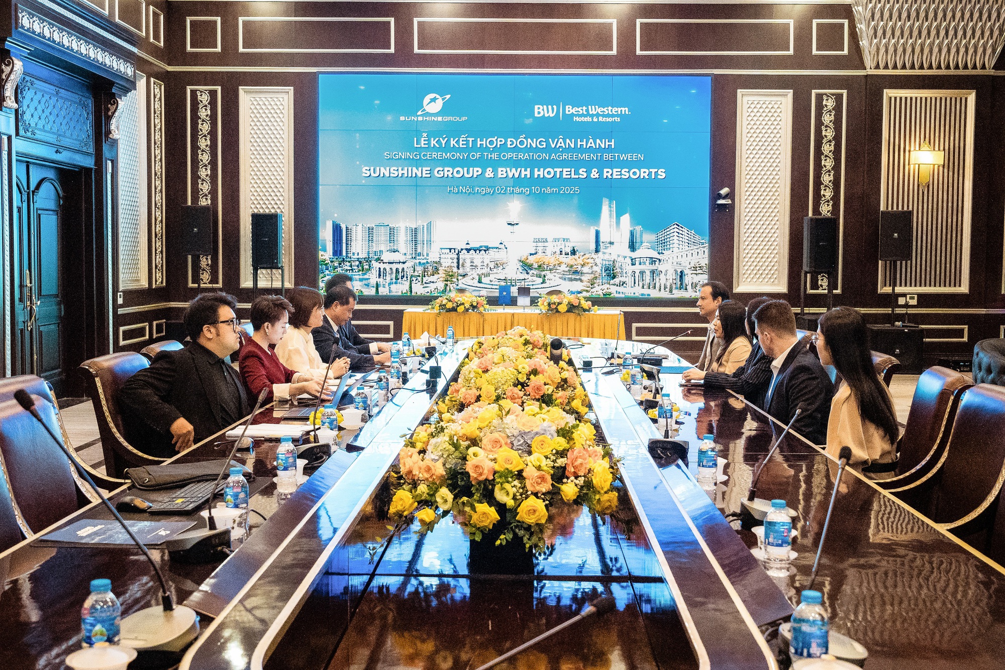 Sunshine Group "bắt tay" BWH Hotels, đưa tiêu chuẩn vận hành quốc tế đến Noble Crystal Long Bien và Noble Palace Tay Thang Long - Ảnh 2