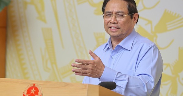 Thủ tướng yêu cầu thay thế cán bộ chậm trễ, vô cảm làm tắc đầu tư công