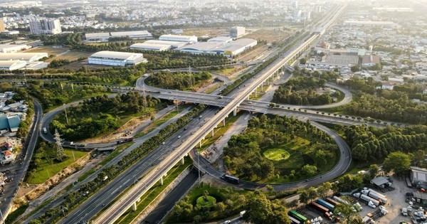 Tuyến xa lộ gần 5.000 tỷ kéo dài từ cầu Sài Gòn đến nút giao Tân Vạn sắp mở rộng lên 16 làn xe
