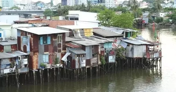 Chỉ đạo mới nhất của TPHCM về di dời nhà ở trên và ven kênh rạch