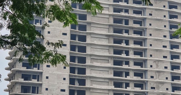 Ngân hàng Nhà nước yêu cầu tạm dừng cho vay tiền đặt cọc bất động sản