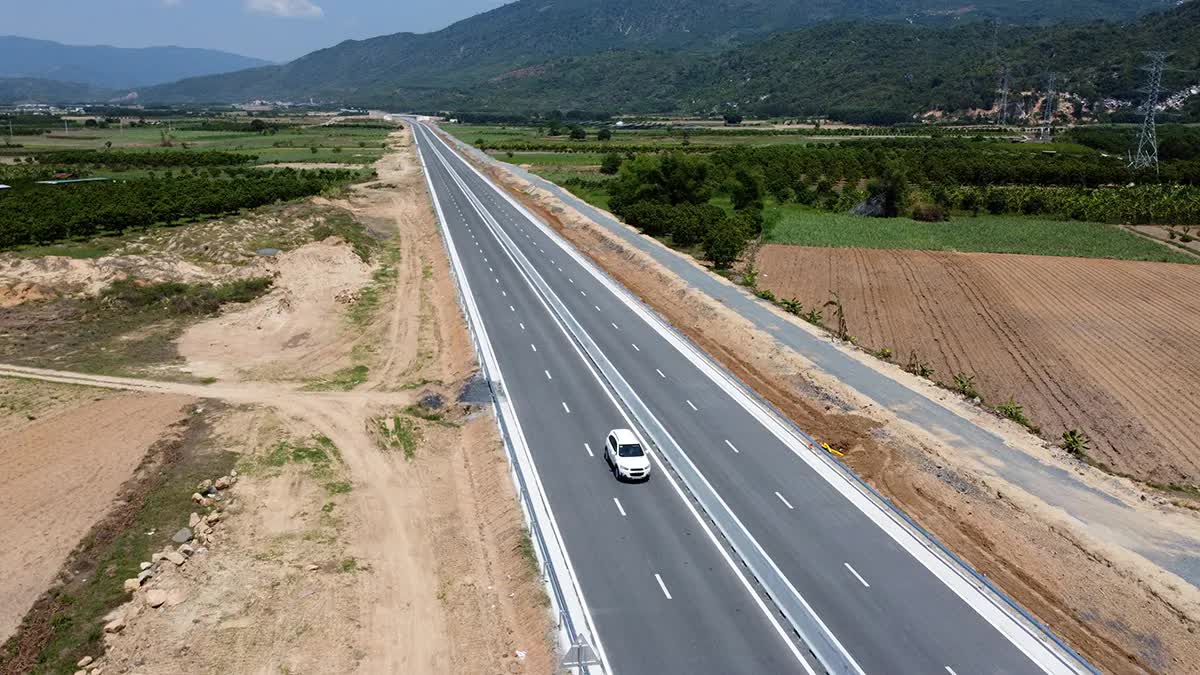 Cao tốc rút thời gian TP.HCM - Nha Trang từ 10 tiếng xuống còn 5 tiếng: Tập đoàn Sơn Hải là chủ đầu tư - Ảnh 4
