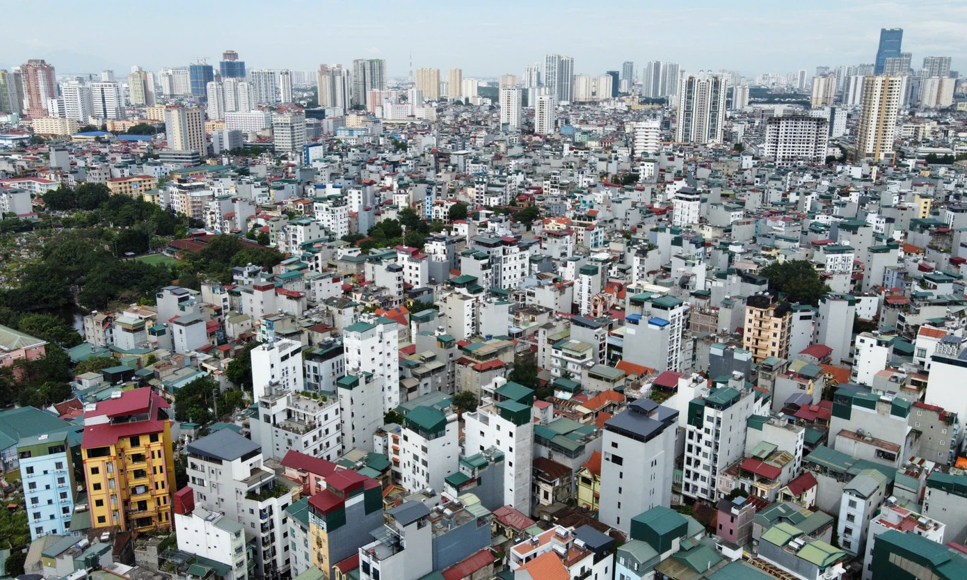 "Lạc" vào thủ phủ chung cư mini vượt tầng ngộp thở - Ảnh 1