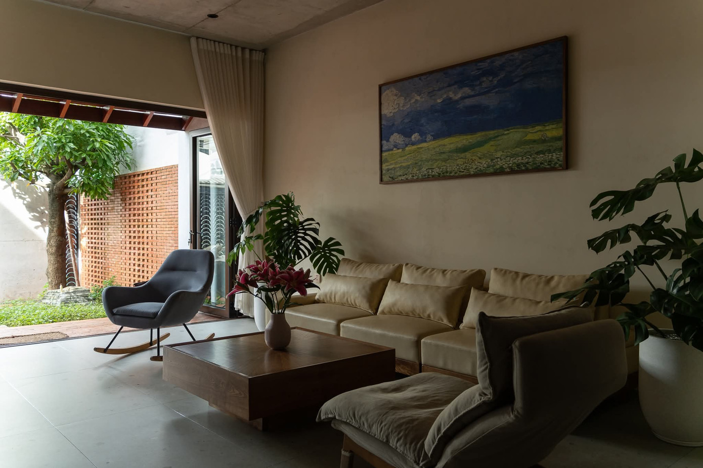 Thiết kế nhà phố đan xen phong cách hiện đại kết hợp với truyền thống - Ảnh 5