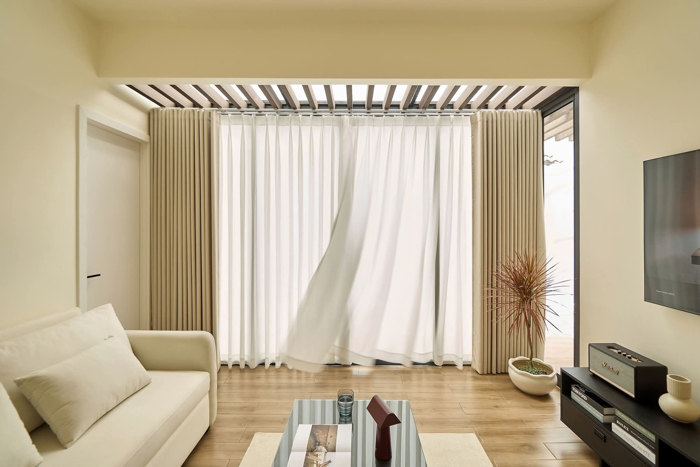 Studio home 50m2 nhỏ gọn nhưng thanh lịch - Ảnh 2