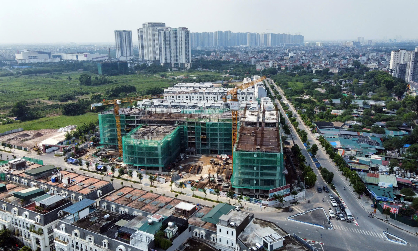 Giá chung cư khu vực cao nhất Hà Nội, chạm ngưỡng hơn 300 triệu đồng/m2 - Ảnh 1